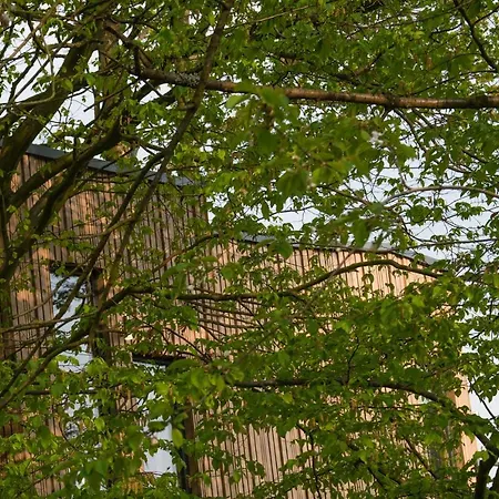 Resina Baumhauser Ferienhaus *